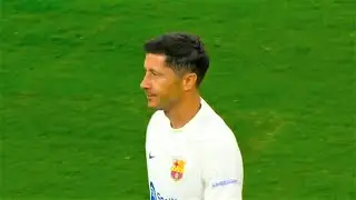 Robert Lewandowski vs Arsenal 2023