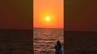 схід сонця на морі