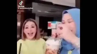 This laugh is too funny you'd be rolling on the floor 🤣🤣#funny