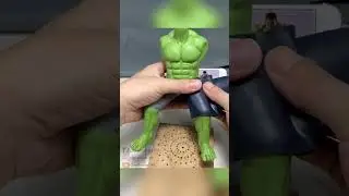 Clay Artisan JAY ：Bringing the Hulk’s Strength to Life with Clay
