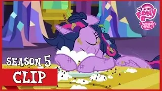 Twilight Avoids Her Castle (Castle, Sweet Castle) | MLP: FiM [HD]