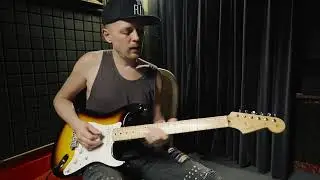 Fender Custom Shop 1956 VS American Standard