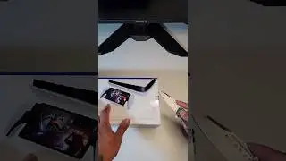 PlayStation Portal vs Nintendo Switch OLED 