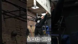 ПОДНЯЛ 100КГ ОДНОЙ РУКОЙ!? МИРОВОЙ РЕКОРД!? СТАНОВИМСЯ СИЛЬНЕЕ!! 