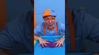 Kinetic Sand ASMR with Blippi! #shorts #blippi