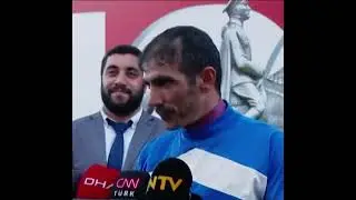 Gazi Koşusu’nu kazanan jokey Mehmet Kaya, teşekkür konuşmasına atı Urfa Aslanı ile başladı