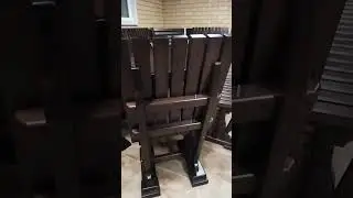 Красивый стол и скамейки готовы. 