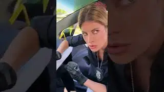Когда она находит ресницы😅
