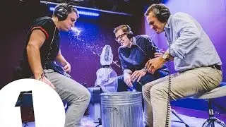 Alexander Armstrong and Richard Osman from Pointless play Innuendo Bingo