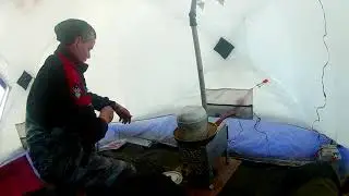 Обеденный выход леща . Раздача леща в палатке на секретную снасть .