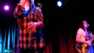 The Detroit Cobras - You Don't Knock Live at The Bell House Brooklyn, NY 1/1/11
