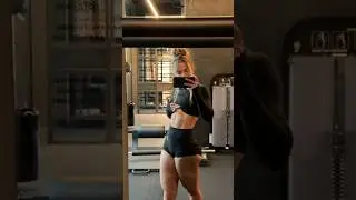 grow your glutes with me