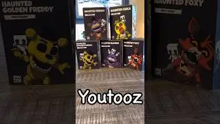 FNAF HAUNTED YOUTOOZ REVIEW AND UNBOXING!!???!? #fnaf #fivenightsatfreddys #shorts