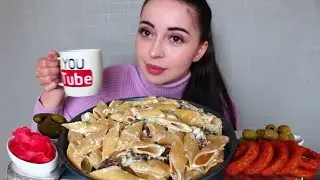 ПОНАЕХАЛИ ТУТ 🇷🇺 / Mukbang Ayka Emilly