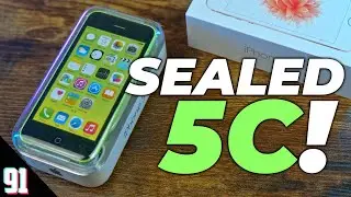 Unboxing a NEW iPhone 5C 10 years later!