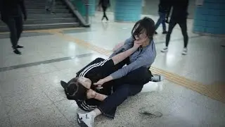 굶주린 무명 배우들의 출연료 백만 원이 걸린 지하철 맞짱