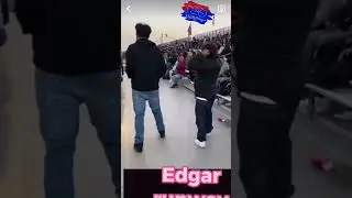 Edgars : How often you see Edgars do this at school ? 🤣  #edgarstexturepowder