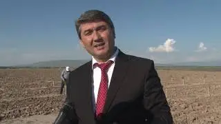 Саидмурод Давлатов, дар ташкили боғҳои писта, бодом ва зайтун
