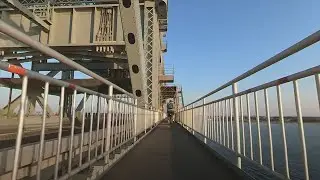 Cycling from Brighton Beach to Rockaway Beach | 360 Video