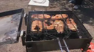 МАНГАЛ С КРЫШКОЙ И СЪЁМНЫМИ НОЖКАМИ СВОИМИ РУКАМИ. GRILL with LID. DIY.