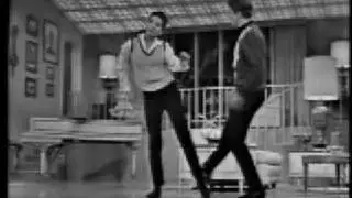 Steam Heat - Liza Minnelli and Tracy Everitt