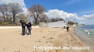 На пляже в Евпатории.Окоп нетНа набережной подготовка к курортному сезану идёт полным ходом Крым2023
