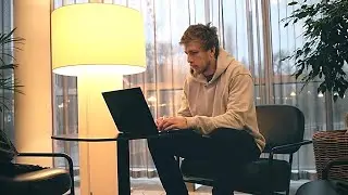 coding at a cafe - creating a startup | devlog 9