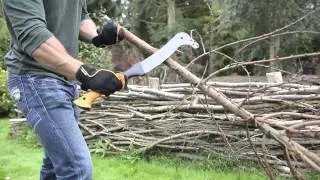 How to cut branches with Fiskars Brush Hook XA3