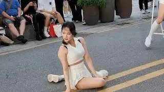 SATURDAY. CLOCK. JEONGIN. BEAUTIFUL ALLURING PERFORMANCE. SINCHON ROAD BUSKING.