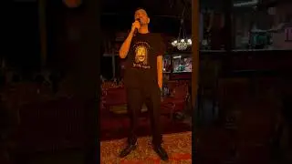 Олег Груз - Свалить бы…
