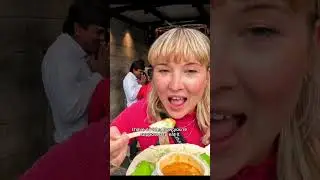 Kind India Man Helps Me Eat a Dosa 🇮🇳 