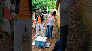 ketika ketemu batu di jalan 