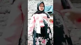 Bumil Hijab Bergoyang