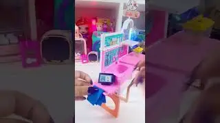 Barbie Pet Boutique! The hamster is everything! 
