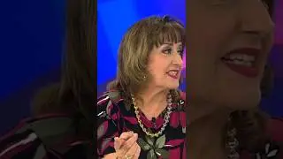 Parte 1 | María Julia le regala unos lentes a Erik Rocha