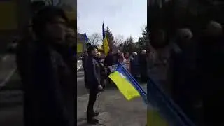 Жители Голой Пристани вышли на митинг, требуя от оккупантов вернуть мэра