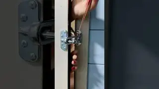 😱 Easy to open 😳 don't leave the room like this 🚷 
