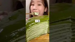 crepe cake😋 MIYU ASMR #asmr #asmreating #asmrfood #mukbang #miyuasmr