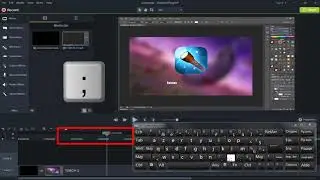 How do I advance move frame by frame Camtasia 9