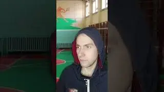 Лизонька Единорожка записывается на карате 