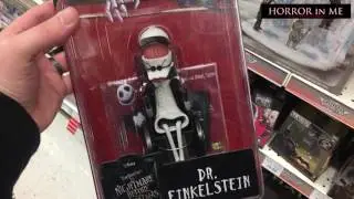 Toy Hunting in the moonlight (NECA haul) w/ Horror in Me