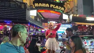 NANA PLAZA Bangkok WILD Walking Sukhumvit Thailand 🇹🇭