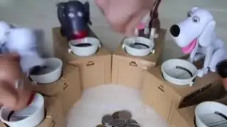 Копилка съедает Ваши деньги. Собака копилка. Dog Coin Bank