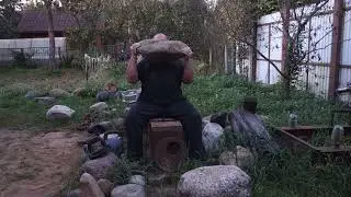 BYCEPS CURL WITH 65,5 KG STONE SEATED БИЦЕПС С КАМНЕМ 65,5 КГ СИДЯ