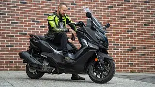 SYM CRUiSYM a 300 - Скутер AcademeG'a. Подробный обзор и тест-драйв.