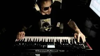 Behringer DeepMind 12 Demo