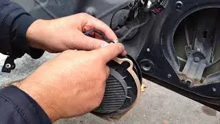 fix wiring of a driver's door and cleaning of the block of buttons on Audi А4 B6