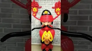 Китайский дед мороз из шаров. Фигура из воздушных шаров. 