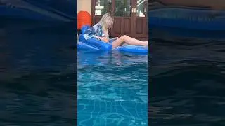 Саша и пауки: