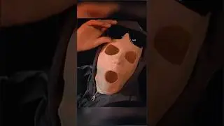 Невидимка творит всякое